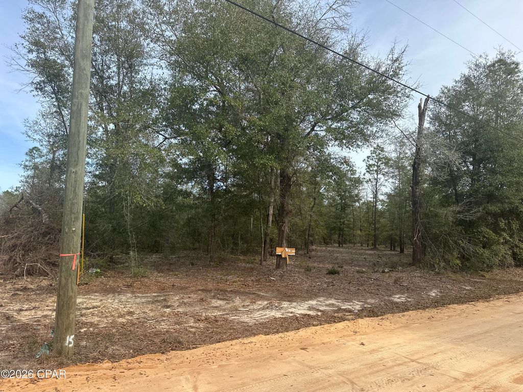 13111 Timbercrest Road, Fountain, FL 32438