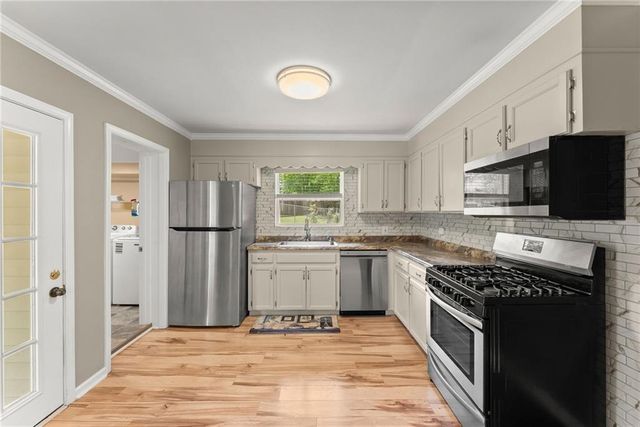 47 Cherokee Boulevard, Toccoa, GA 30577