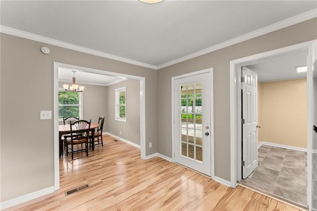 47 Cherokee Boulevard, Toccoa, GA 30577
