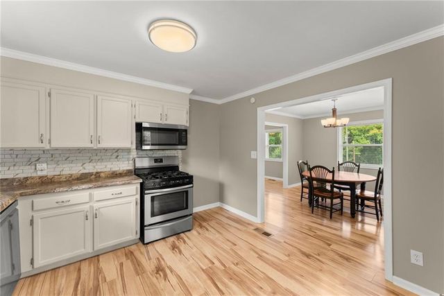 47 Cherokee Boulevard, Toccoa, GA 30577