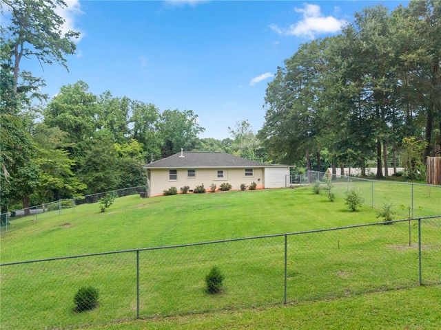 47 Cherokee Boulevard, Toccoa, GA 30577