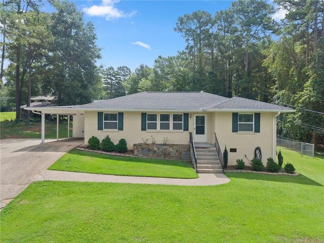 47 Cherokee Boulevard, Toccoa, GA 30577
