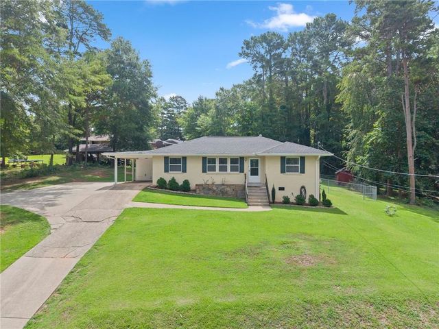 47 Cherokee Boulevard, Toccoa, GA 30577