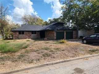 1601 Langford Street, College Station, TX 77840