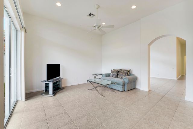 9486 Vercelli Street, Lake Worth, FL 33467