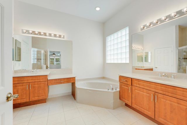 9486 Vercelli Street, Lake Worth, FL 33467