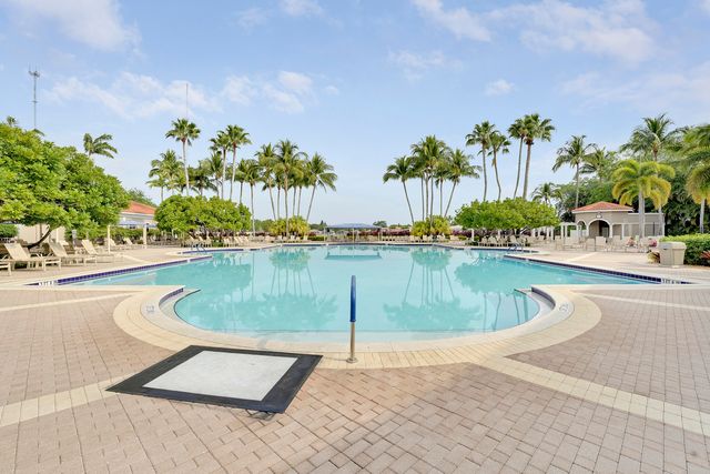 9486 Vercelli Street, Lake Worth, FL 33467