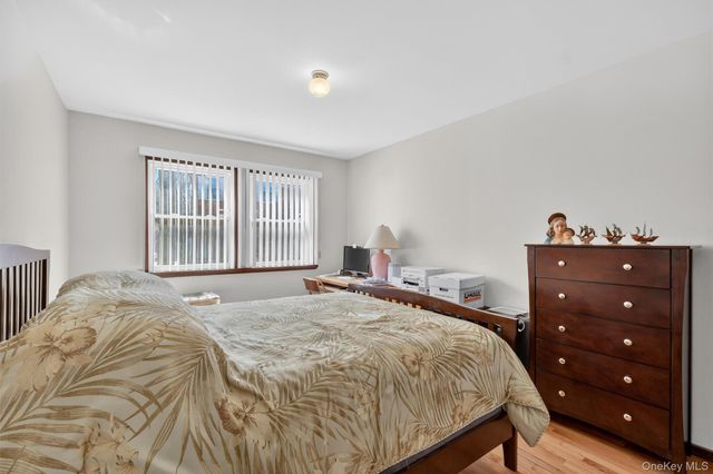 32 Sachson Place, Wappingers Falls, NY 12590