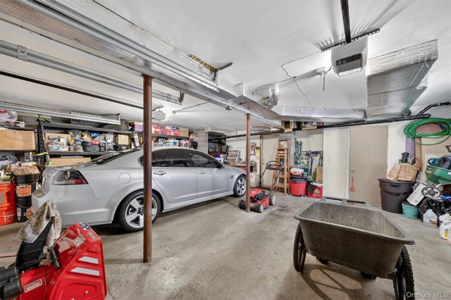 32 Sachson Place, Wappingers Falls, NY 12590