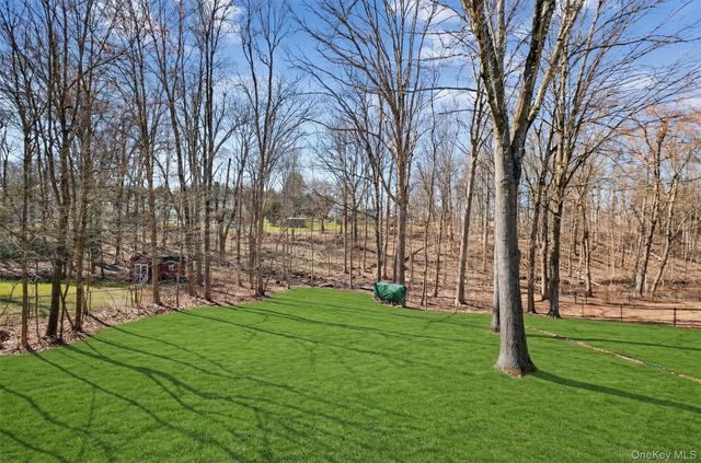 32 Sachson Place, Wappingers Falls, NY 12590