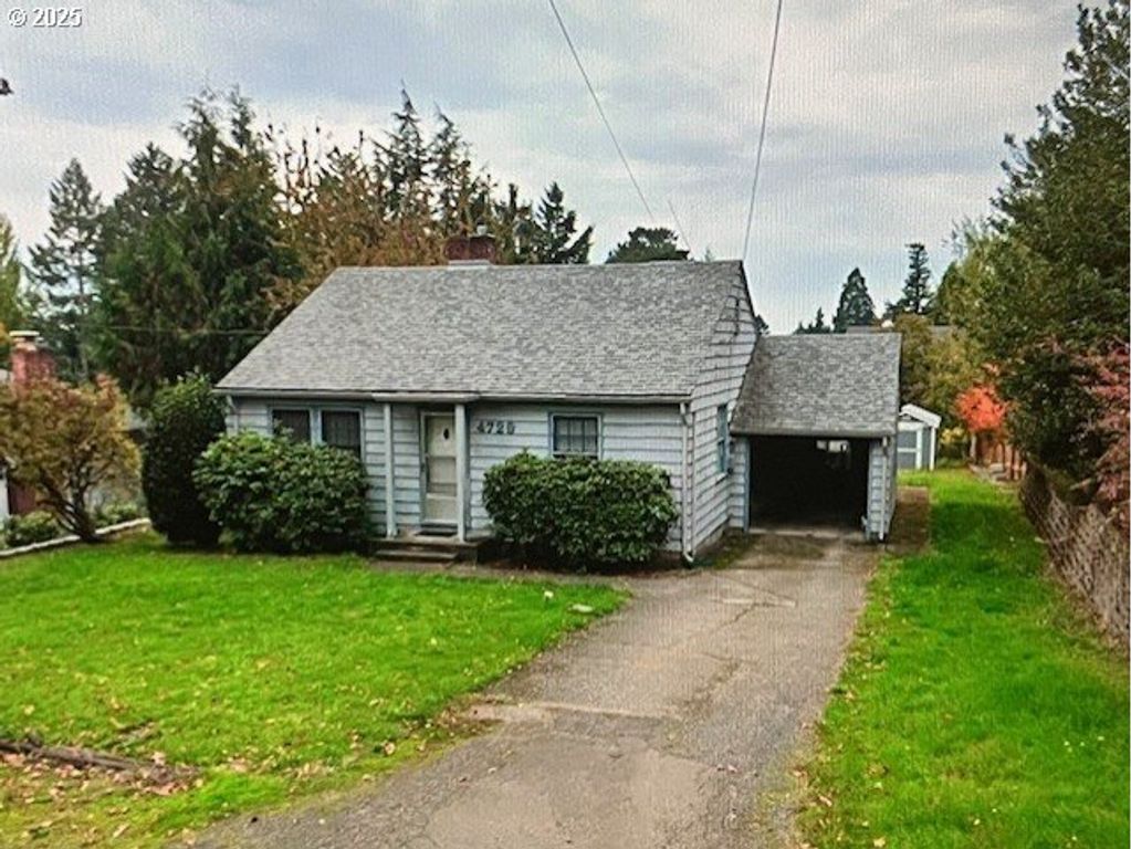 4729 Sw 31ST Dr, Portland, OR 97239