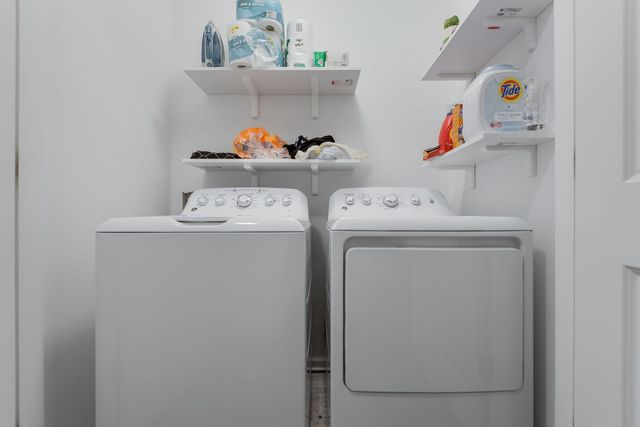 11811 Rhode Island Street, Crown Point, IN 46307