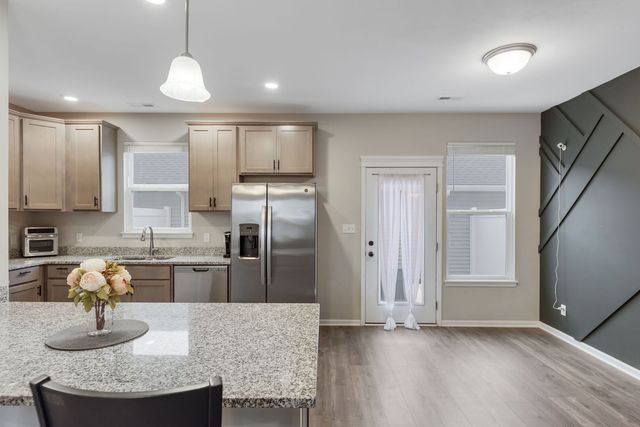 11811 Rhode Island Street, Crown Point, IN 46307