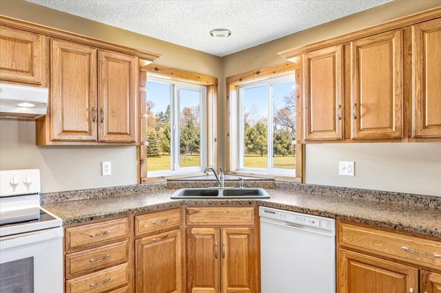 25827 Jarvis Street NW, Zimmerman, MN 55398