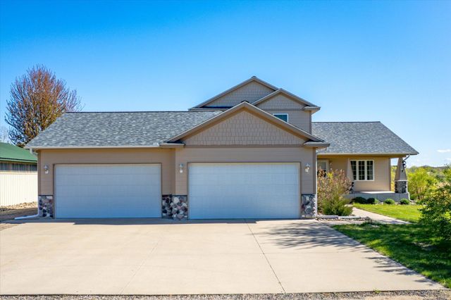 25827 Jarvis Street NW, Zimmerman, MN 55398