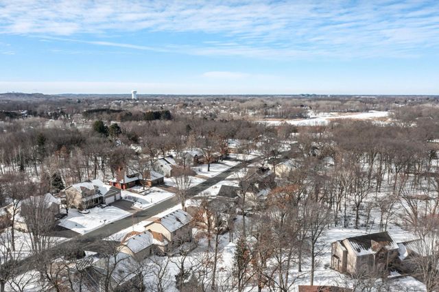 115 Woodridge Lane, Lino Lakes, MN 55014