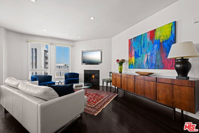556 Caruso Avenue, Glendale, CA 91210