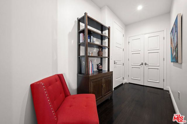 556 Caruso Avenue, Glendale, CA 91210