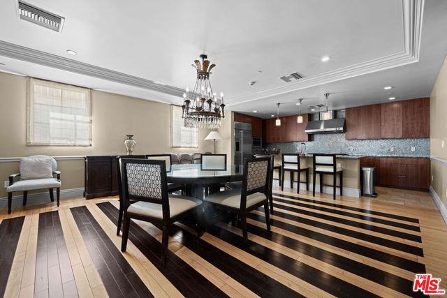 556 Caruso Avenue, Glendale, CA 91210