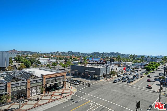 556 Caruso Avenue, Glendale, CA 91210