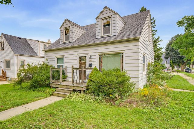 3832 S Herman STREET, Milwaukee, WI 53207