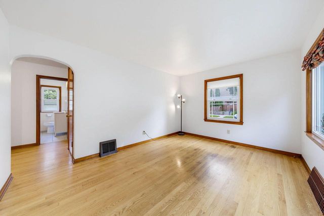 3832 S Herman STREET, Milwaukee, WI 53207