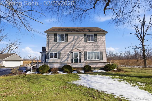 7775 S Huron River Drive, Berlin Charter Township, MI 48179