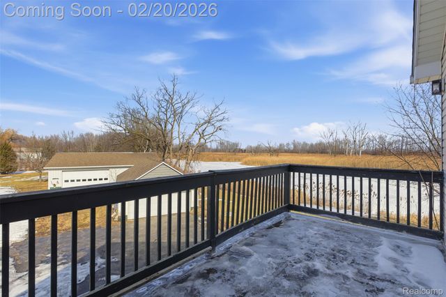 7775 S Huron River Drive, Berlin Charter Township, MI 48179