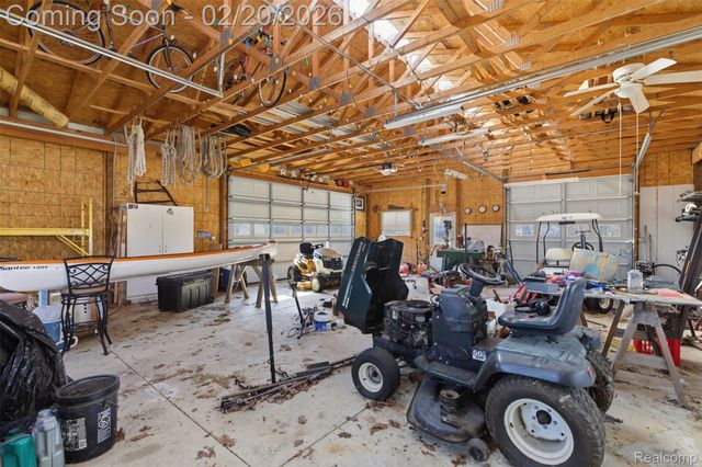 7775 S Huron River Drive, Berlin Charter Township, MI 48179