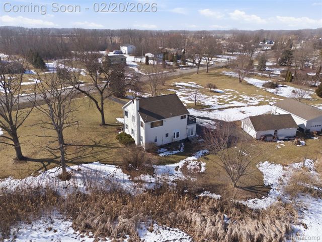 7775 S Huron River Drive, Berlin Charter Township, MI 48179