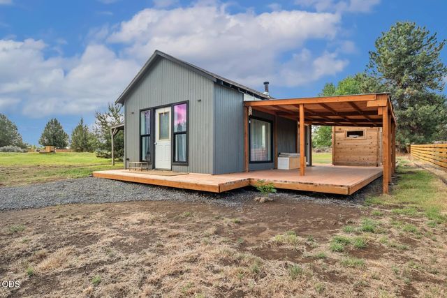 21589 Bear Creek Road, Bend, OR 97701