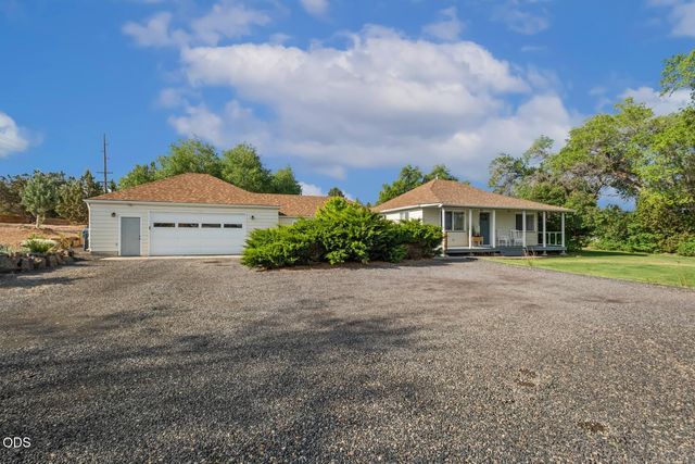 21589 Bear Creek Road, Bend, OR 97701