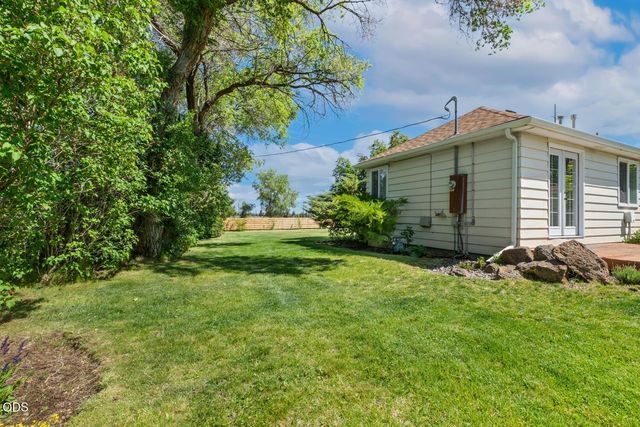 21589 Bear Creek Road, Bend, OR 97701