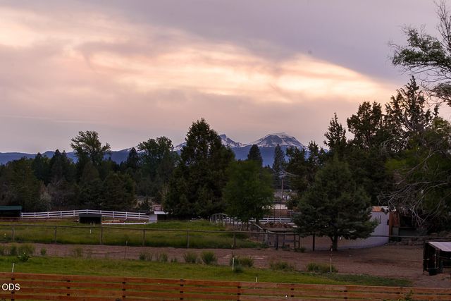 21589 Bear Creek Road, Bend, OR 97701