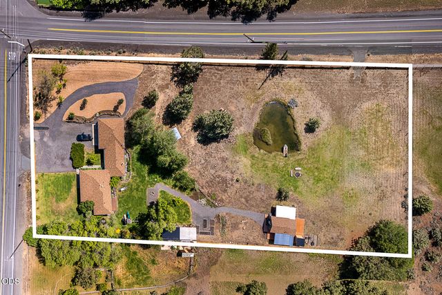 21589 Bear Creek Road, Bend, OR 97701