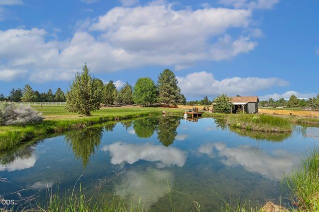 21589 Bear Creek Road, Bend, OR 97701