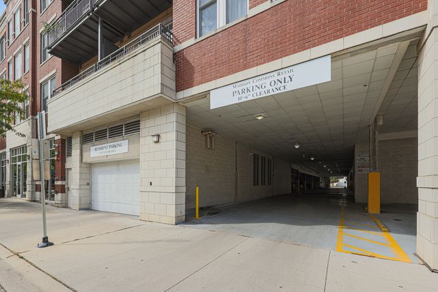 7243 Madison Street 318, Forest Park, IL 60130