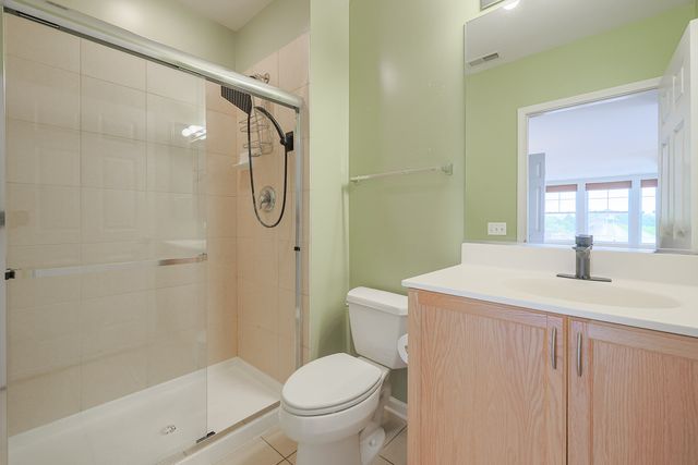 7243 Madison Street 318, Forest Park, IL 60130