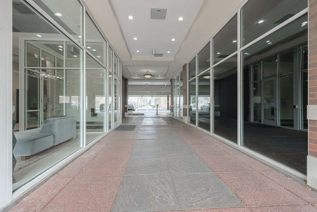 7243 Madison Street 318, Forest Park, IL 60130
