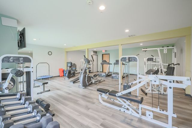 7243 Madison Street 318, Forest Park, IL 60130