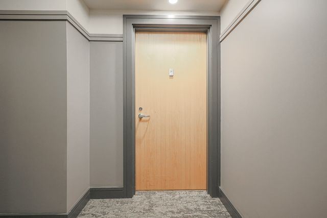 7243 Madison Street 318, Forest Park, IL 60130