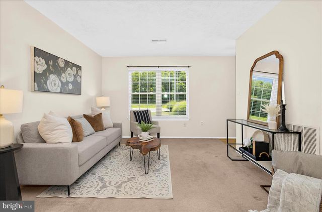 2645 COX NECK RD, Chester, MD 21619