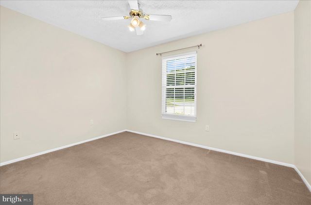 2645 COX NECK RD, Chester, MD 21619