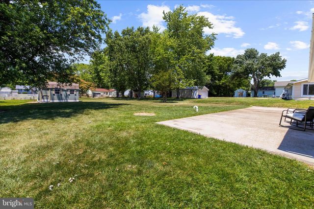 2645 COX NECK RD, Chester, MD 21619