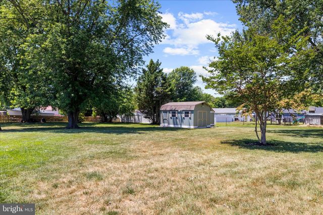 2645 COX NECK RD, Chester, MD 21619