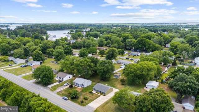 2645 COX NECK RD, Chester, MD 21619