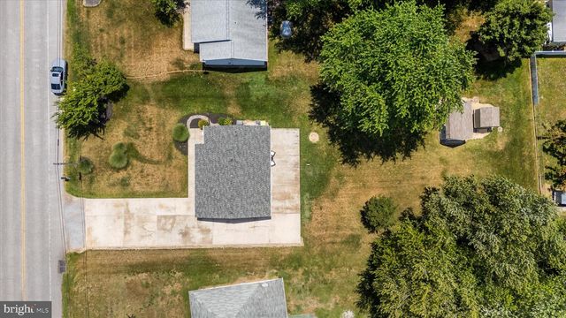 2645 COX NECK RD, Chester, MD 21619
