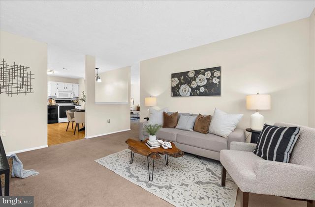 2645 COX NECK RD, Chester, MD 21619