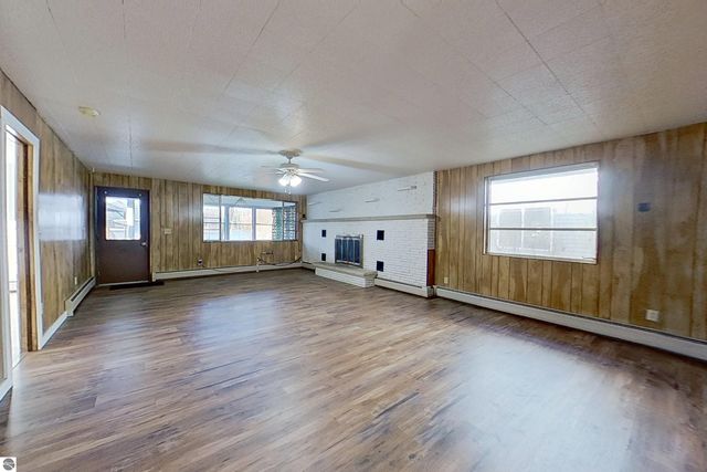 11103 Birch Park Drive, Stanwood, MI 49346