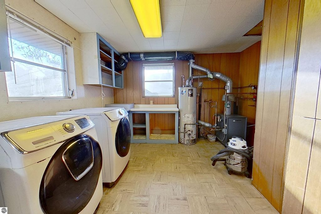 Image 23 of property listing at 11103 Birch Park Drive, Stanwood, MI 49346